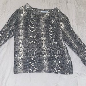 Zara snakeskin long sleeve cropped tee